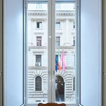 Casa Nazionale 204 *